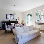 Girasole By Interhome Алассио