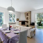 Girasole By Interhome Алассио