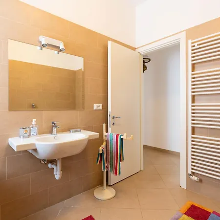 Villa Girasole By Interhome