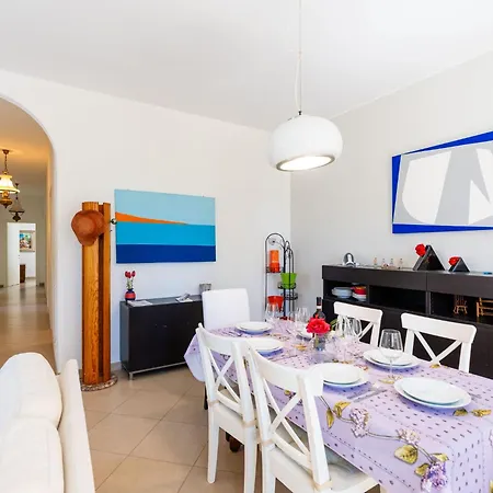 Girasole By Interhome * ألاسيو