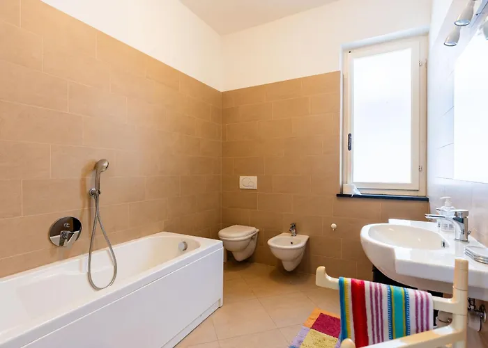 Вилла Girasole By Interhome Алассио